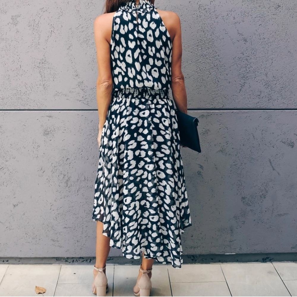 NWOT Elegant Smocked Black and White Leopard Print Dress - Picture 3 of 7